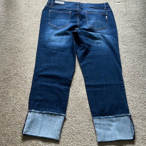 NWOT 1822 DENIM Taylor Vintage Denim Crop Skinny with cuff - Picture 5 of 10